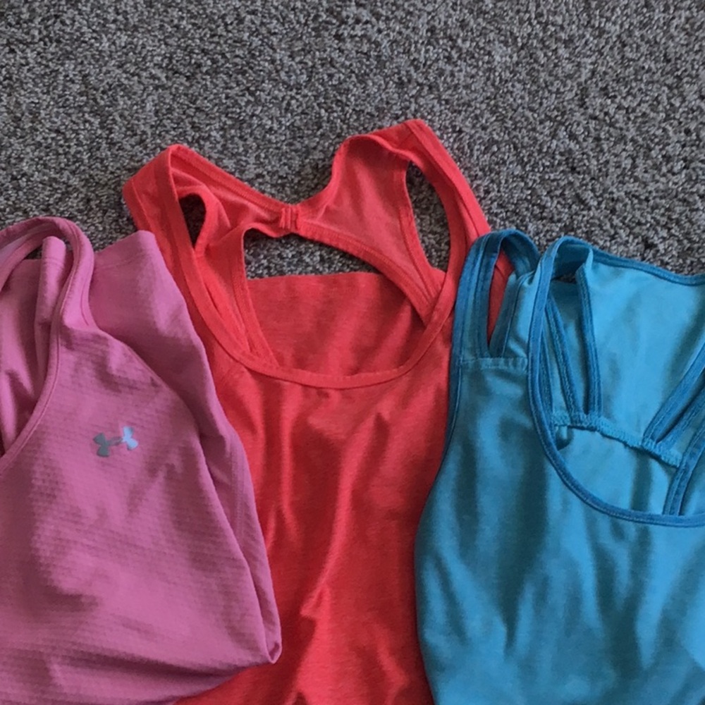 Women’s work out tanks
